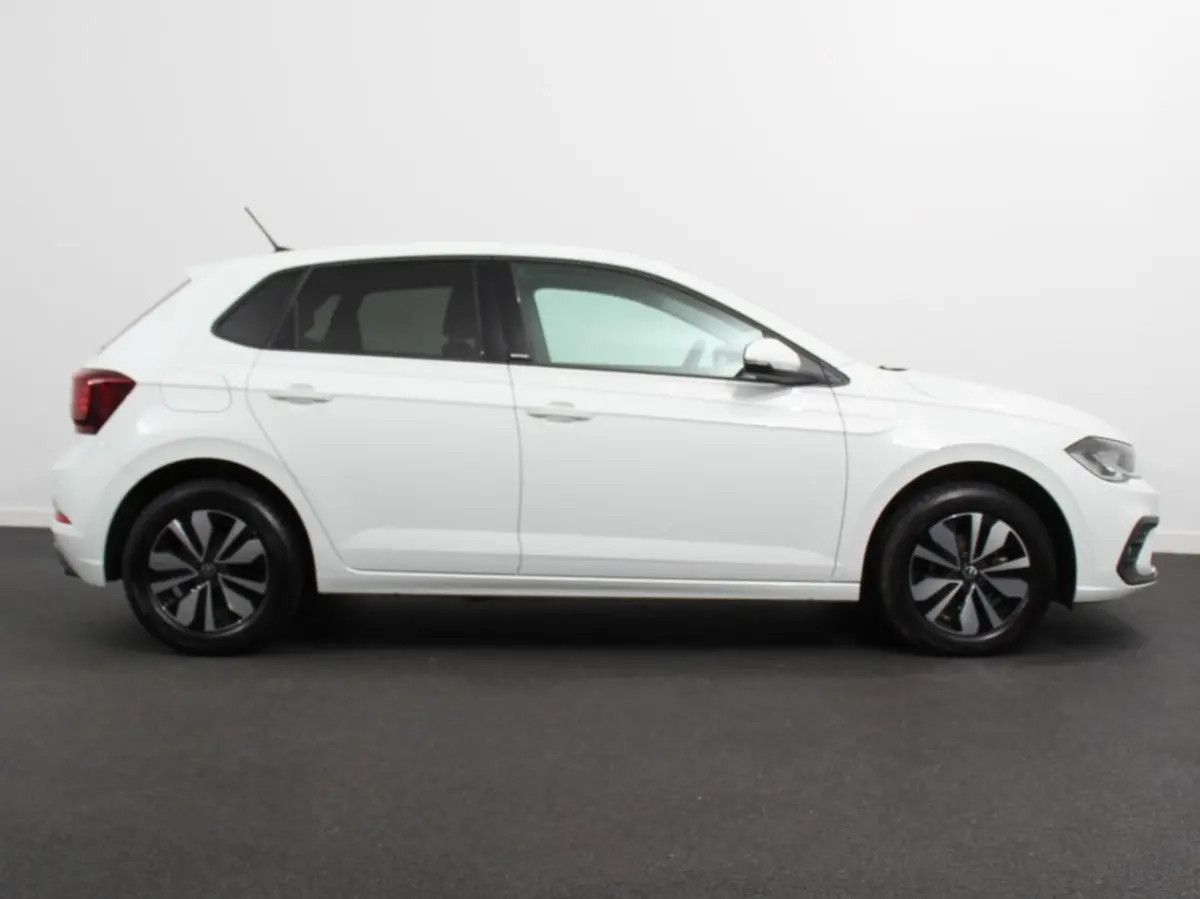 1.0 TSI Move Navigatie App Connect / Android Auto / Apple Carplay Climate Control Parkeer sensoren Lichtmetalen Velgen Dab Digitale Cockpit