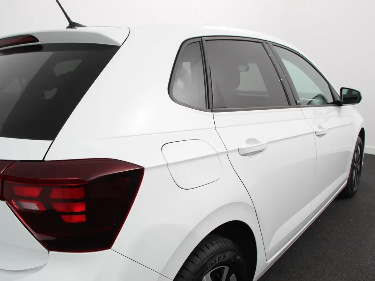 1.0 TSI Move Navigatie App Connect / Android Auto / Apple Carplay Climate Control Parkeer sensoren Lichtmetalen Velgen Dab Digitale Cockpit