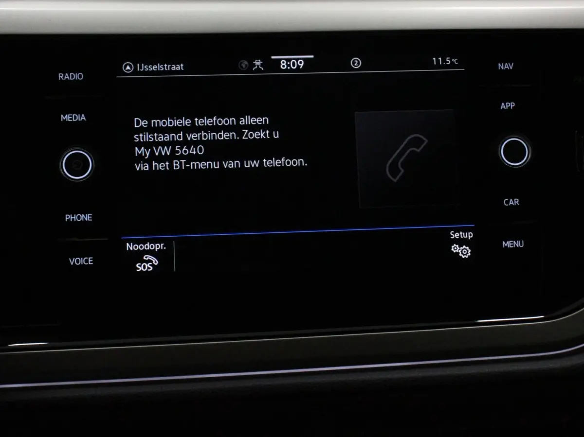 1.0 TSI Move Navigatie App Connect / Android Auto / Apple Carplay Climate Control Parkeer sensoren Lichtmetalen Velgen Dab Digitale Cockpit