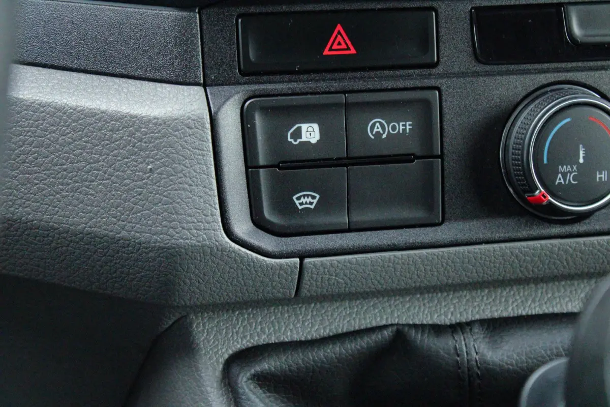 35 2.0 TDI 140pk L4H3 Highline EURO 6 | Achteruitrijcamera | Cruise Control | Imperiaal | Side Assist | Trekhaak