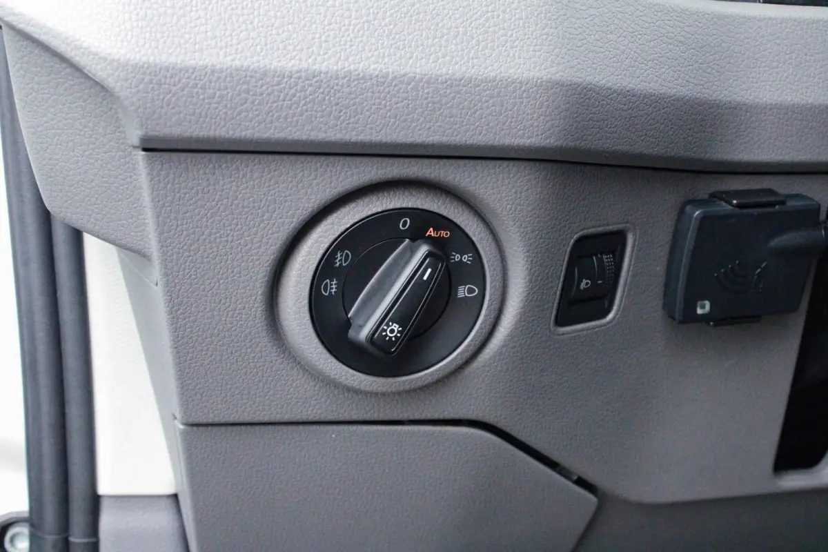 35 2.0 TDI 140pk L4H3 Highline EURO 6 | Achteruitrijcamera | Cruise Control | Imperiaal | Side Assist | Trekhaak