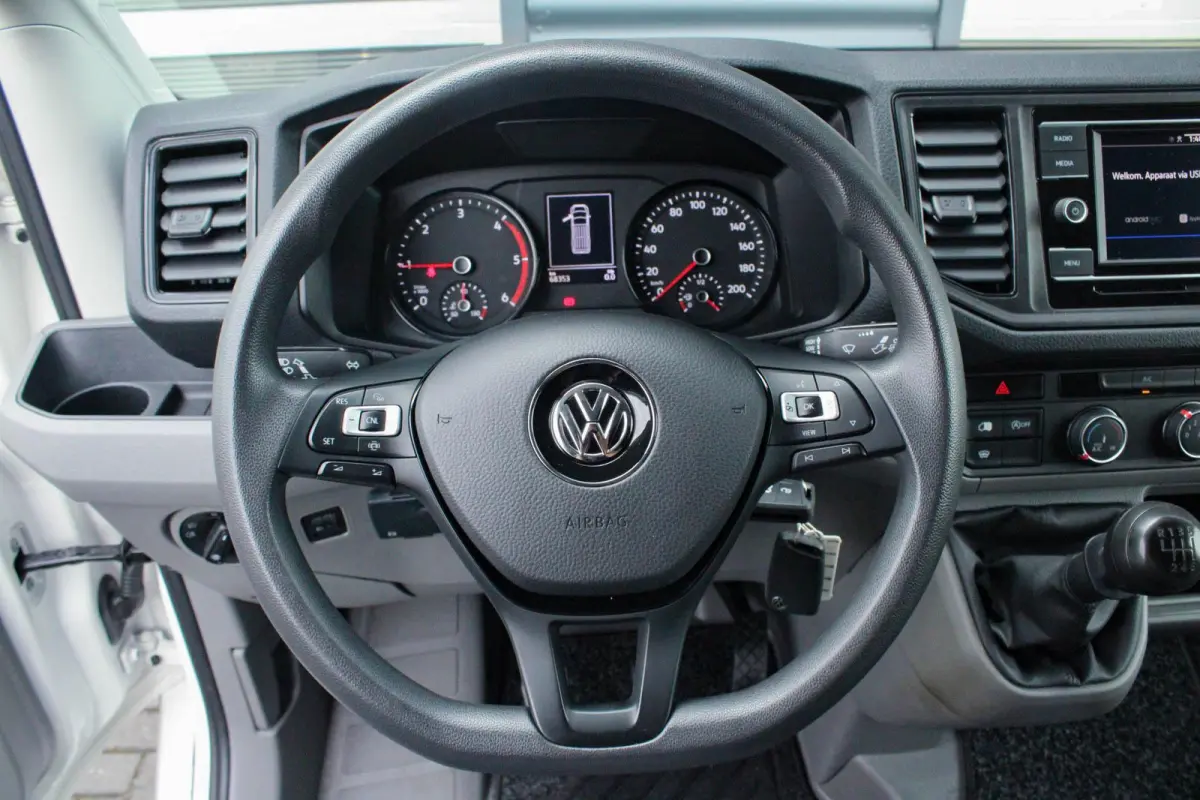 35 2.0 TDI 140pk L4H3 Highline EURO 6 | Achteruitrijcamera | Cruise Control | Imperiaal | Side Assist | Trekhaak