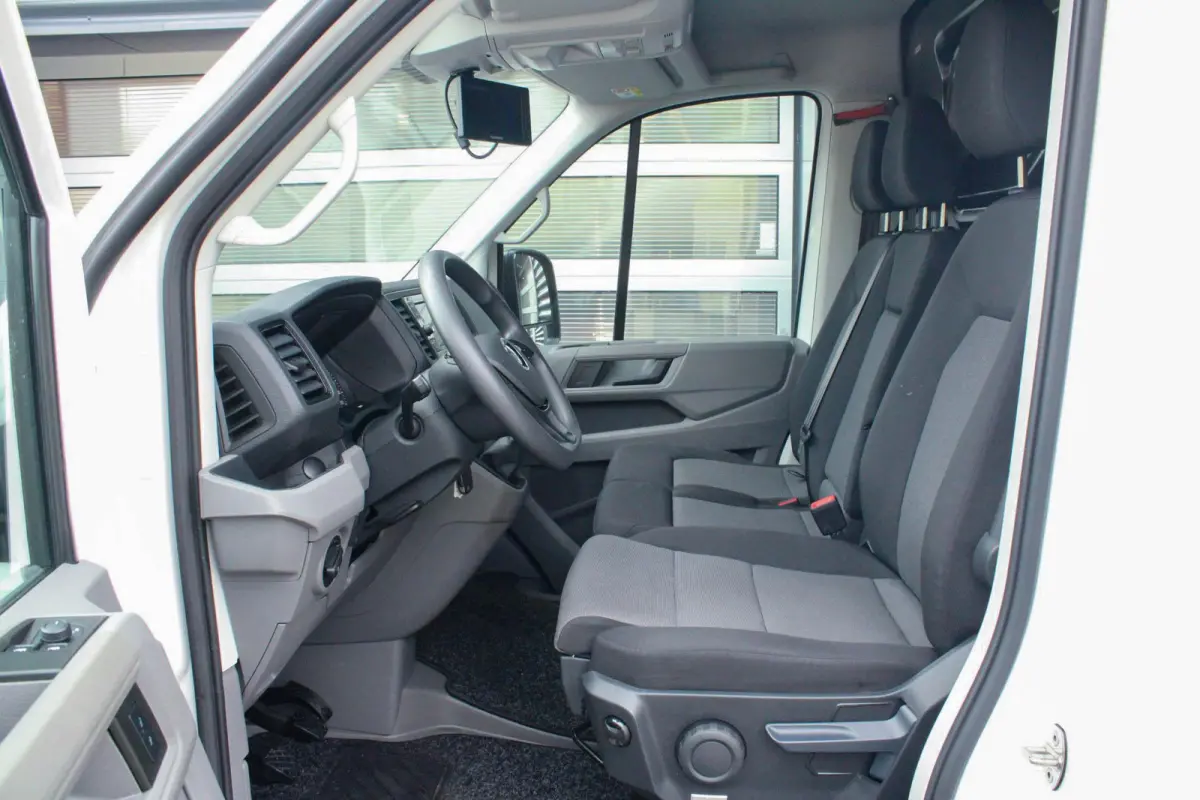 35 2.0 TDI 140pk L4H3 Highline EURO 6 | Achteruitrijcamera | Cruise Control | Imperiaal | Side Assist | Trekhaak