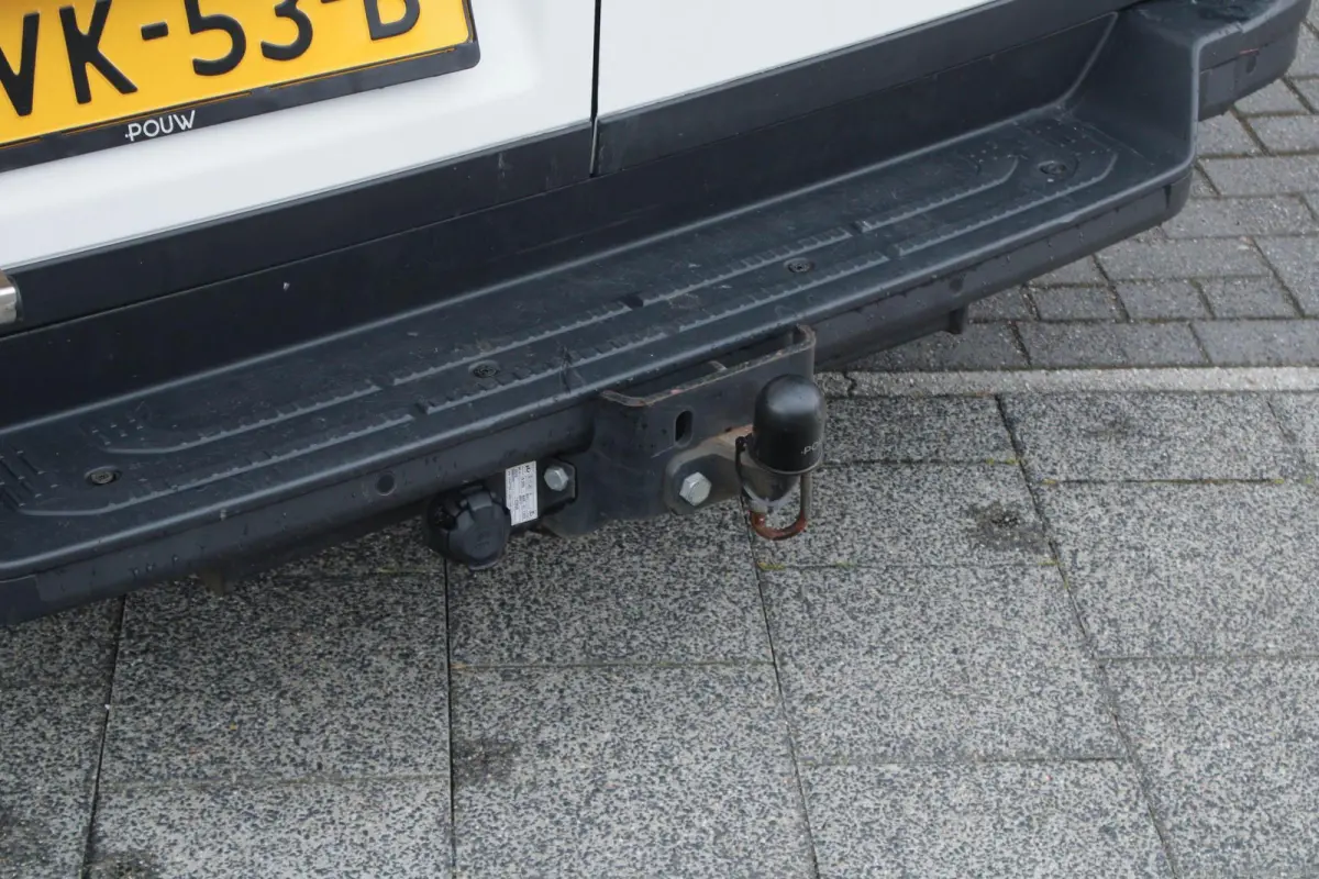 35 2.0 TDI 140pk L4H3 Highline EURO 6 | Achteruitrijcamera | Cruise Control | Imperiaal | Side Assist | Trekhaak