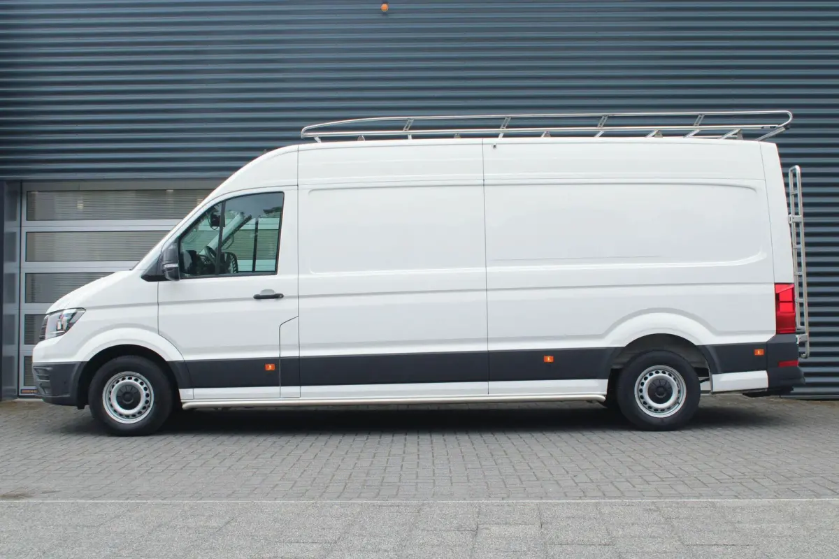35 2.0 TDI 140pk L4H3 Highline EURO 6 | Achteruitrijcamera | Cruise Control | Imperiaal | Side Assist | Trekhaak