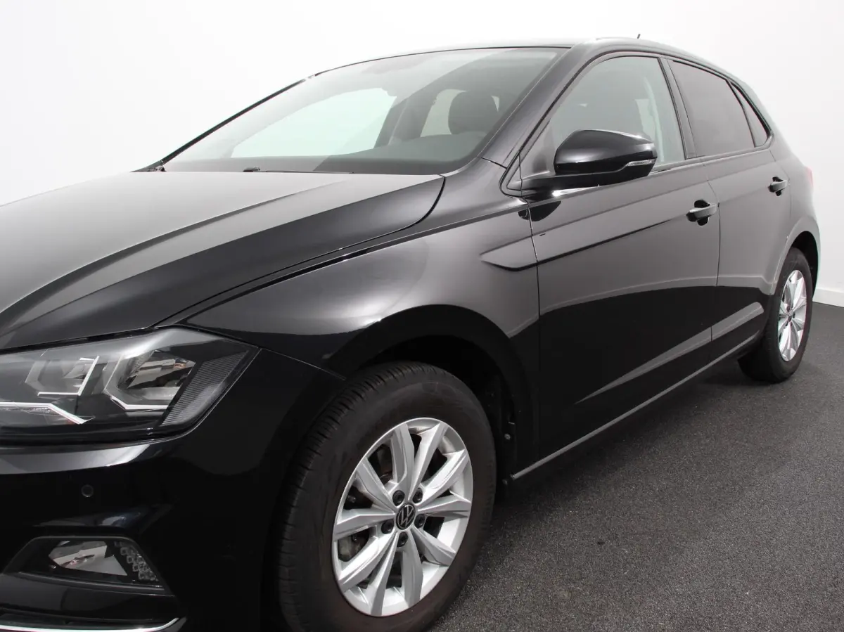 1.0 TSI 110pk Highline Navigatie Apple Carplay/Android Auto Parkeersensoren Stoelverwarming Ledverlichting Getinte ramen Climate Control