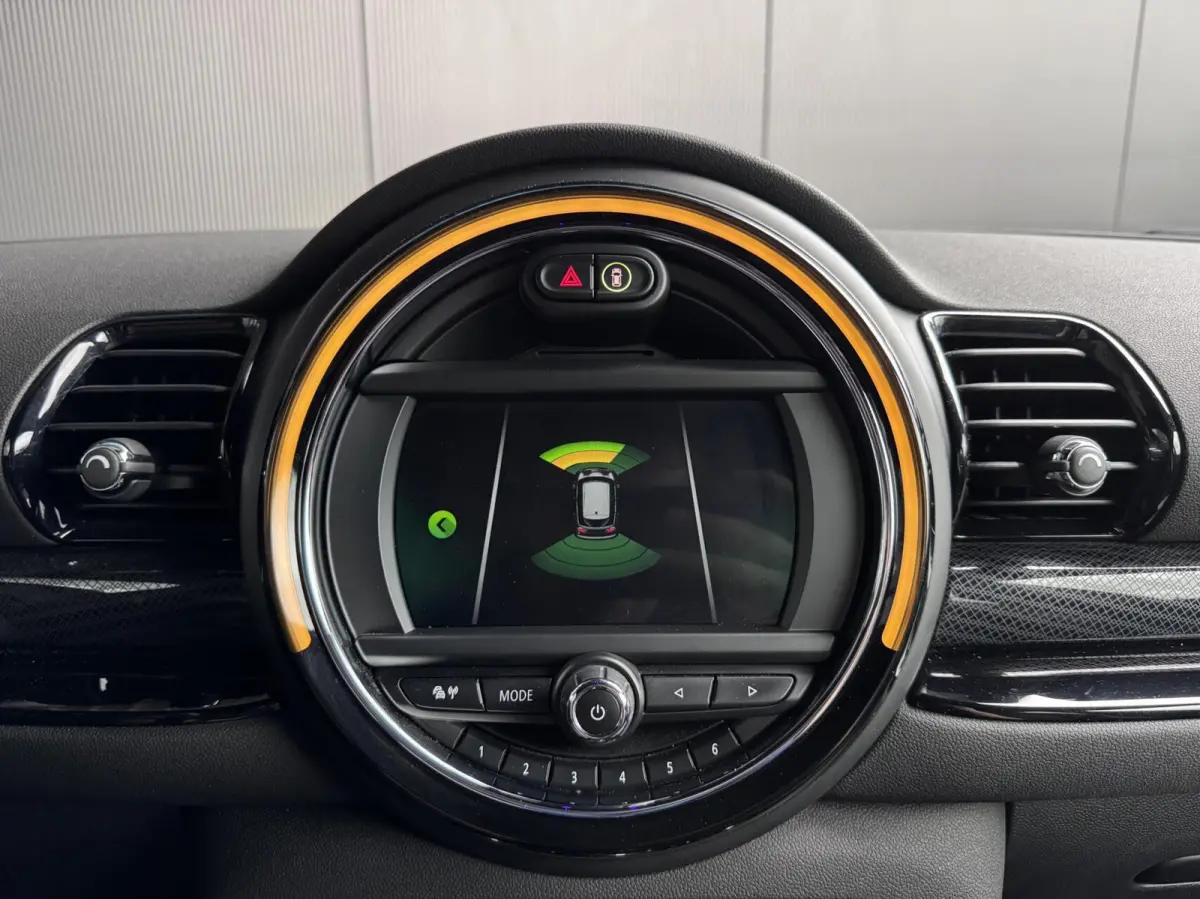 1.5 AUTOMAAT|DEALEROH|LED|CARPLAY|INDIAN RED