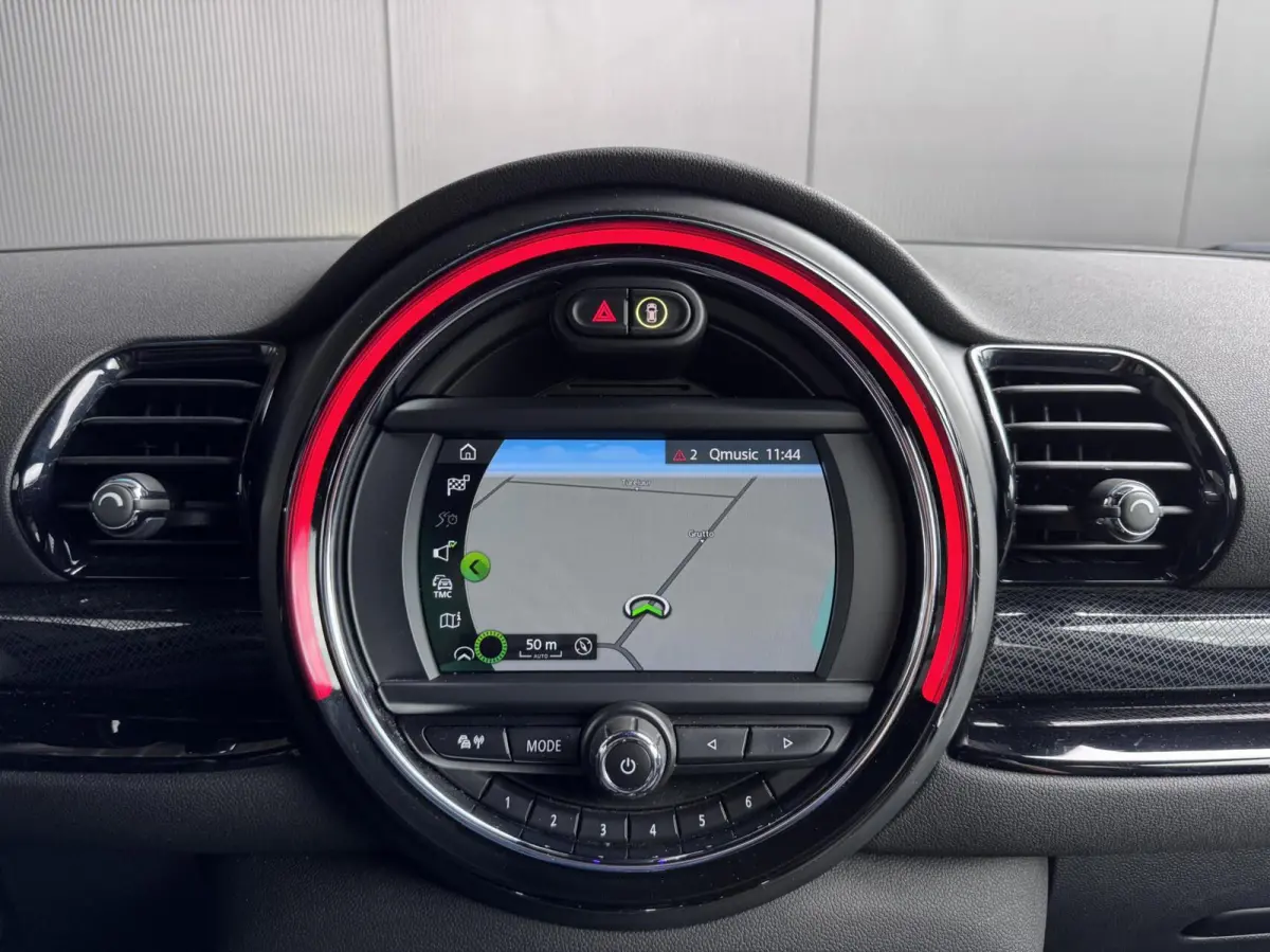 1.5 AUTOMAAT|DEALEROH|LED|CARPLAY|INDIAN RED