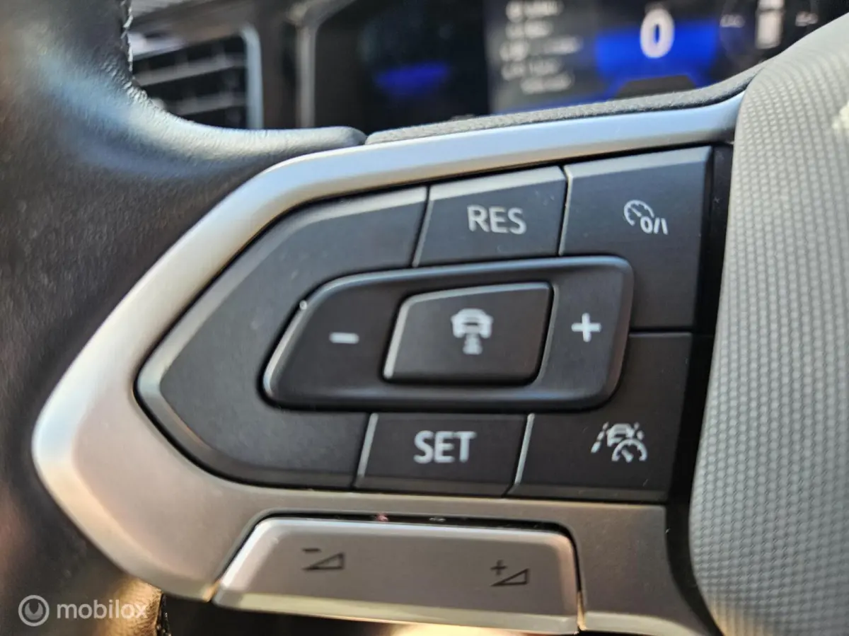 1.0 TSI Life Navi/Pdc