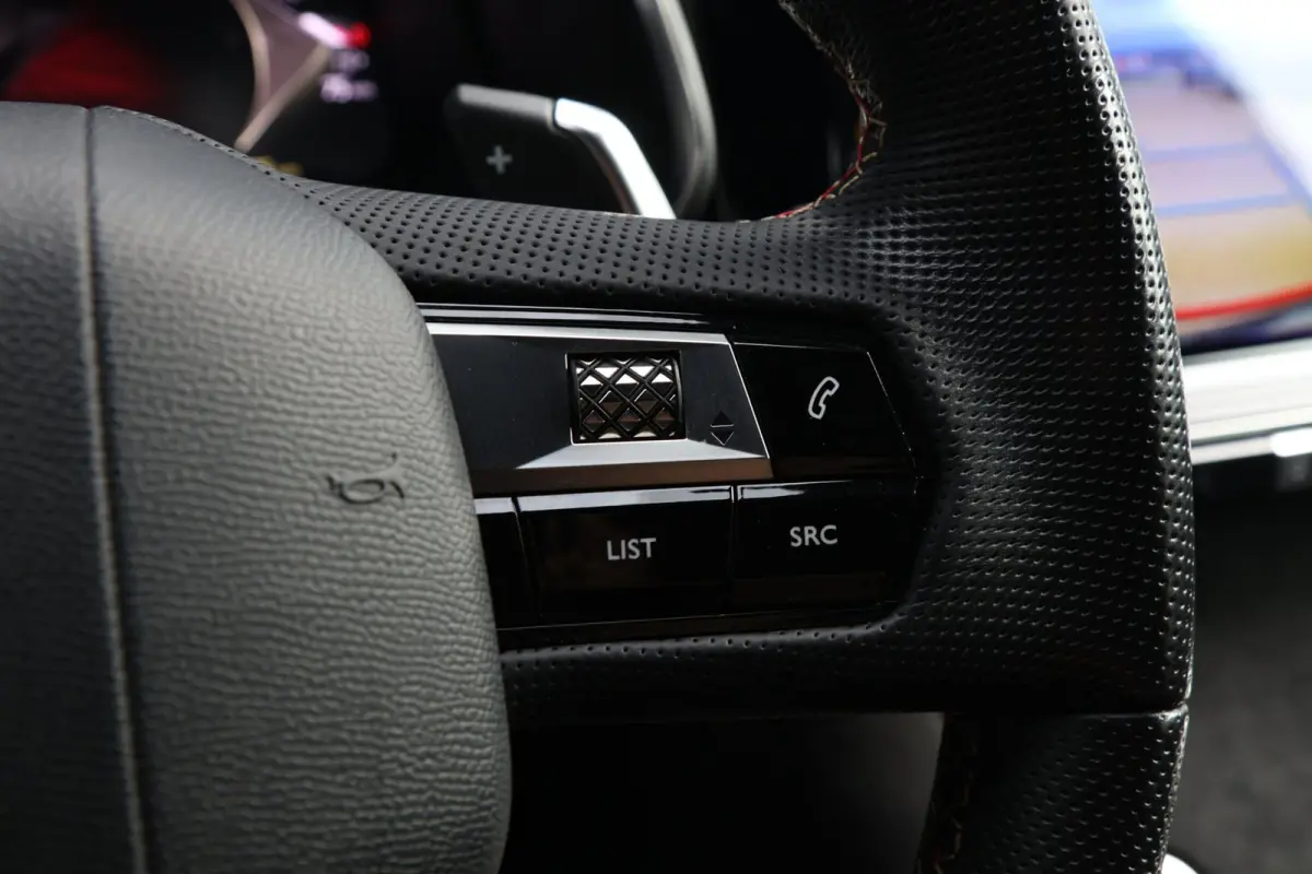 E-Tense 225 Performance Line