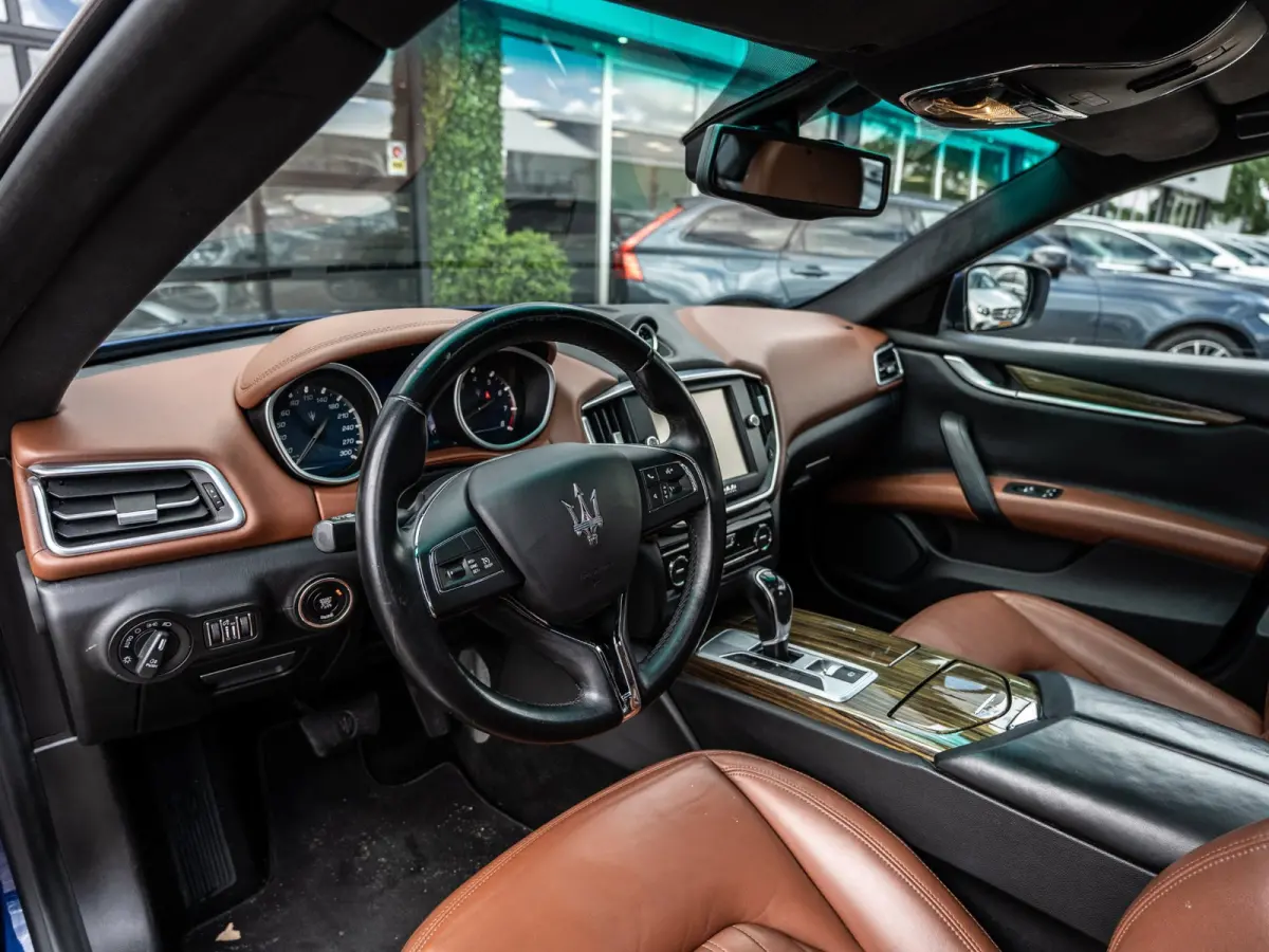 3.0 S Q4 410PK | Shuifdak | Vol Leder | Alcantara