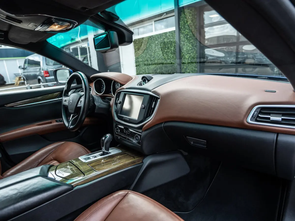 3.0 S Q4 410PK | Shuifdak | Vol Leder | Alcantara
