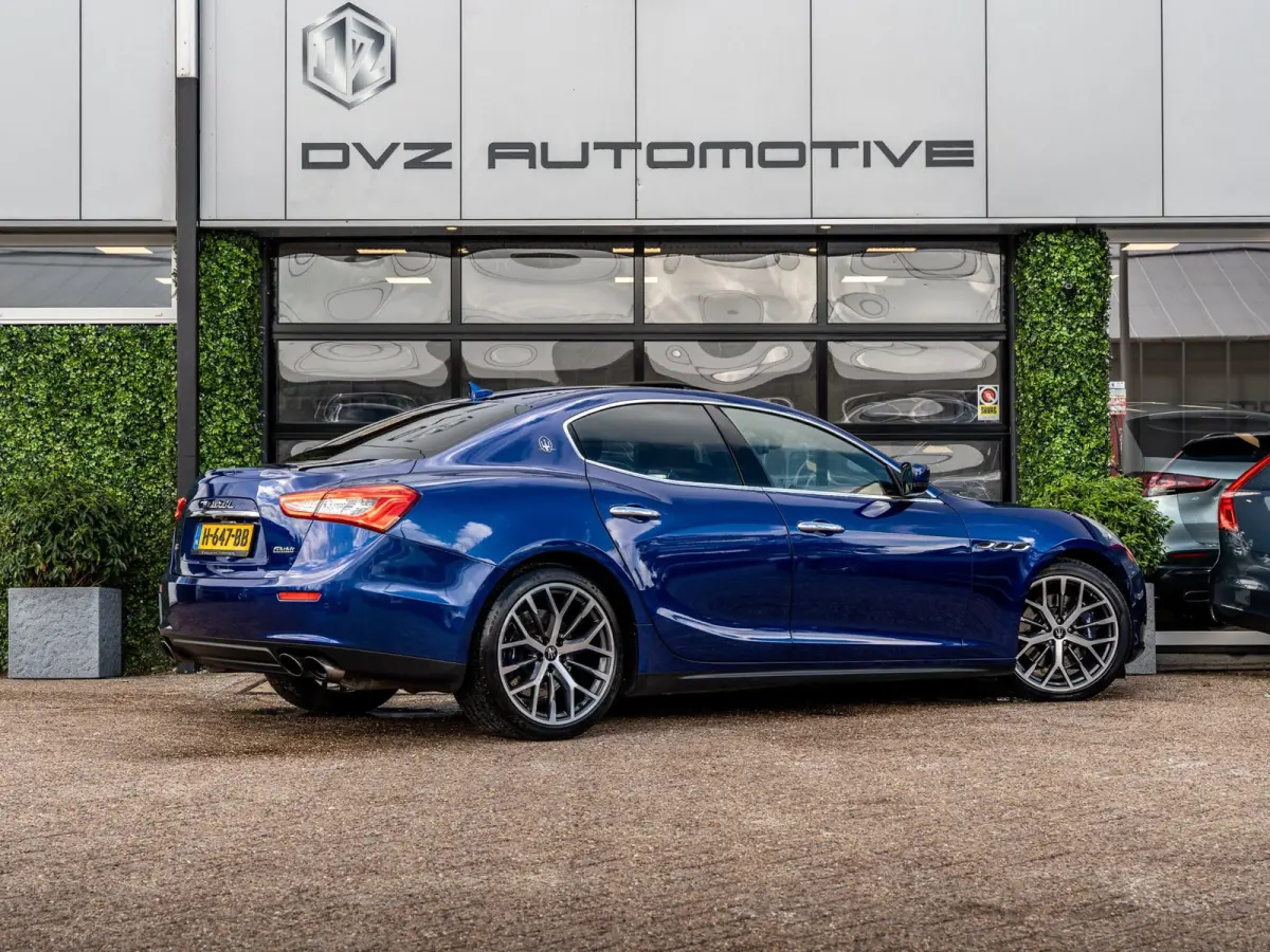 3.0 S Q4 410PK | Shuifdak | Vol Leder | Alcantara