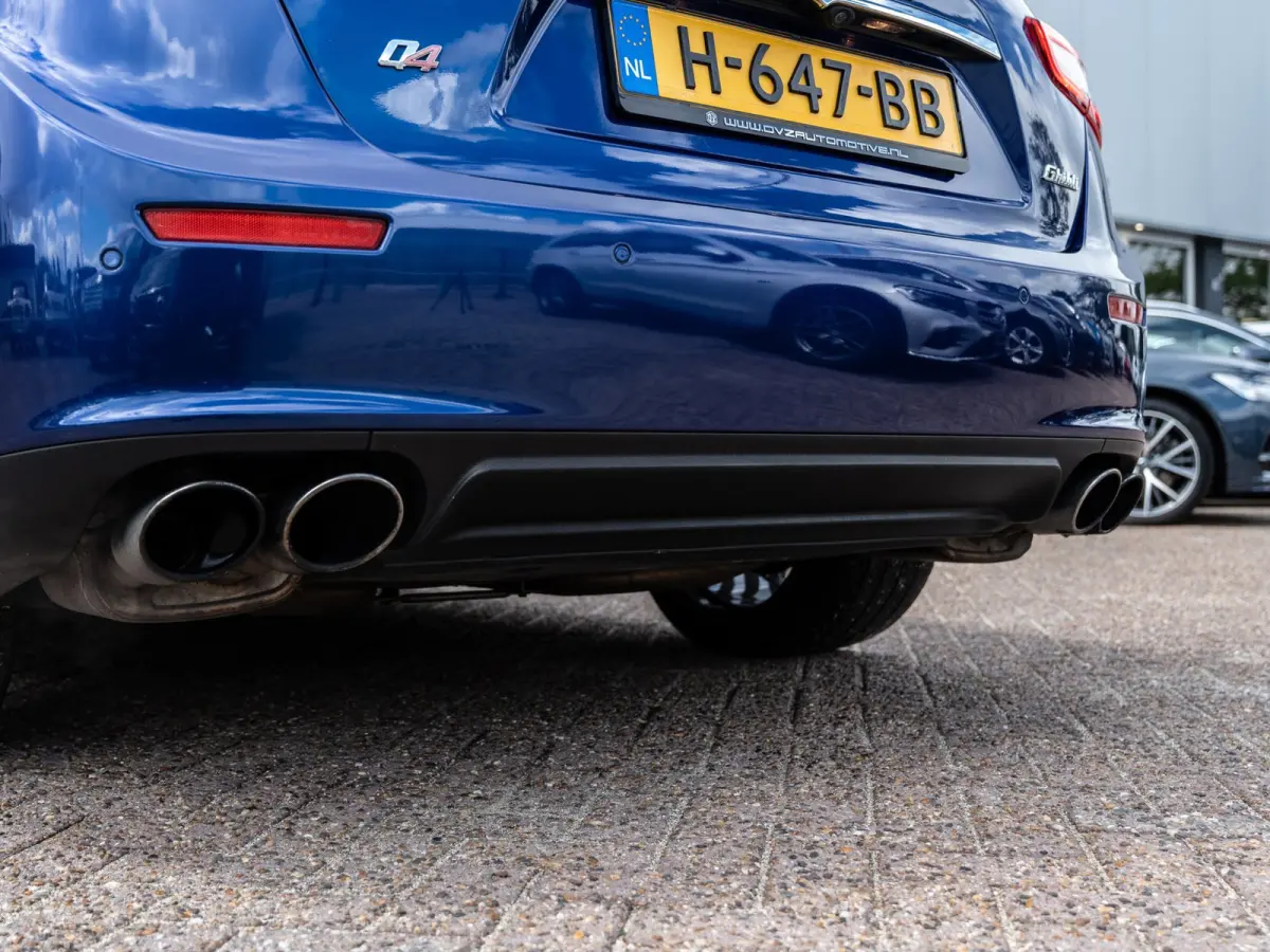 3.0 S Q4 410PK | Shuifdak | Vol Leder | Alcantara