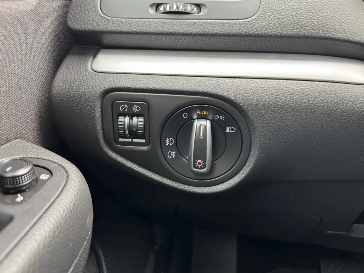 1.4 TSI Exclusive Autom,7 Persoons,stoelverwarming,carplay/navigatie