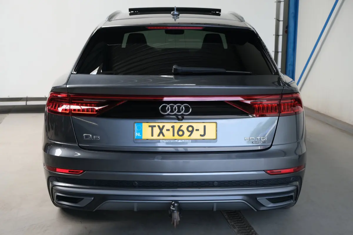 50 TDI quattro Pro Line 2x S-Line - N.A.P. Airco, Cruise, Panodak, Luchtvering, Camera, Trekhaak.