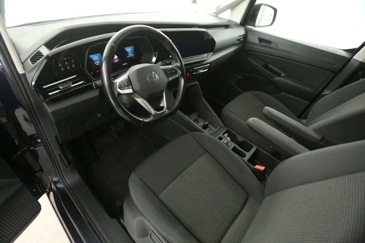 2.0 TDI 123PK 1st Edition | Automaat | Airco | Camera | 19" LMV | Cruise | Virtual | Carplay