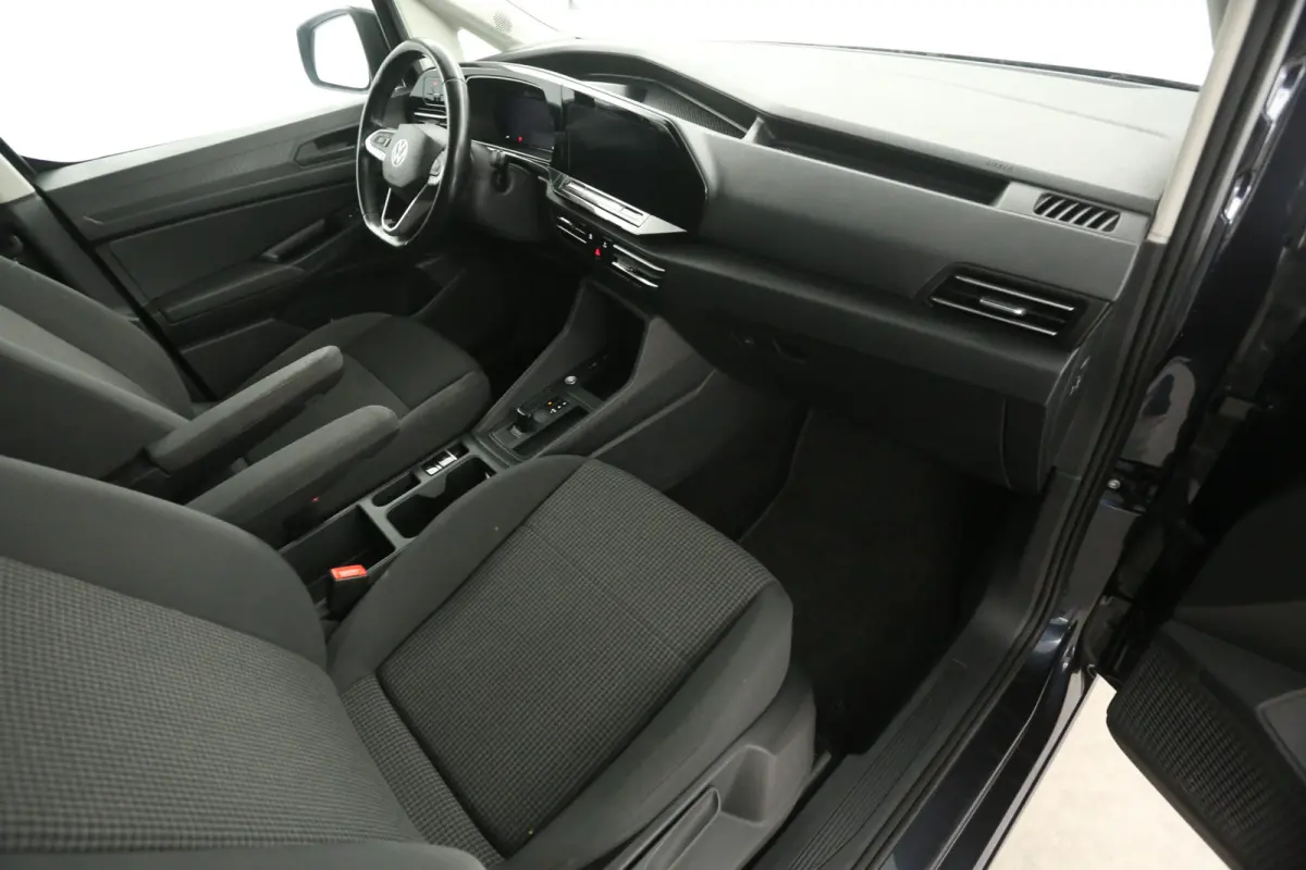 2.0 TDI 123PK 1st Edition | Automaat | Airco | Camera | 19" LMV | Cruise | Virtual | Carplay