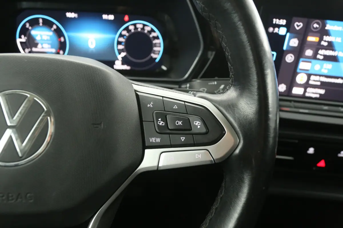 2.0 TDI 123PK 1st Edition | Automaat | Airco | Camera | 19" LMV | Cruise | Virtual | Carplay