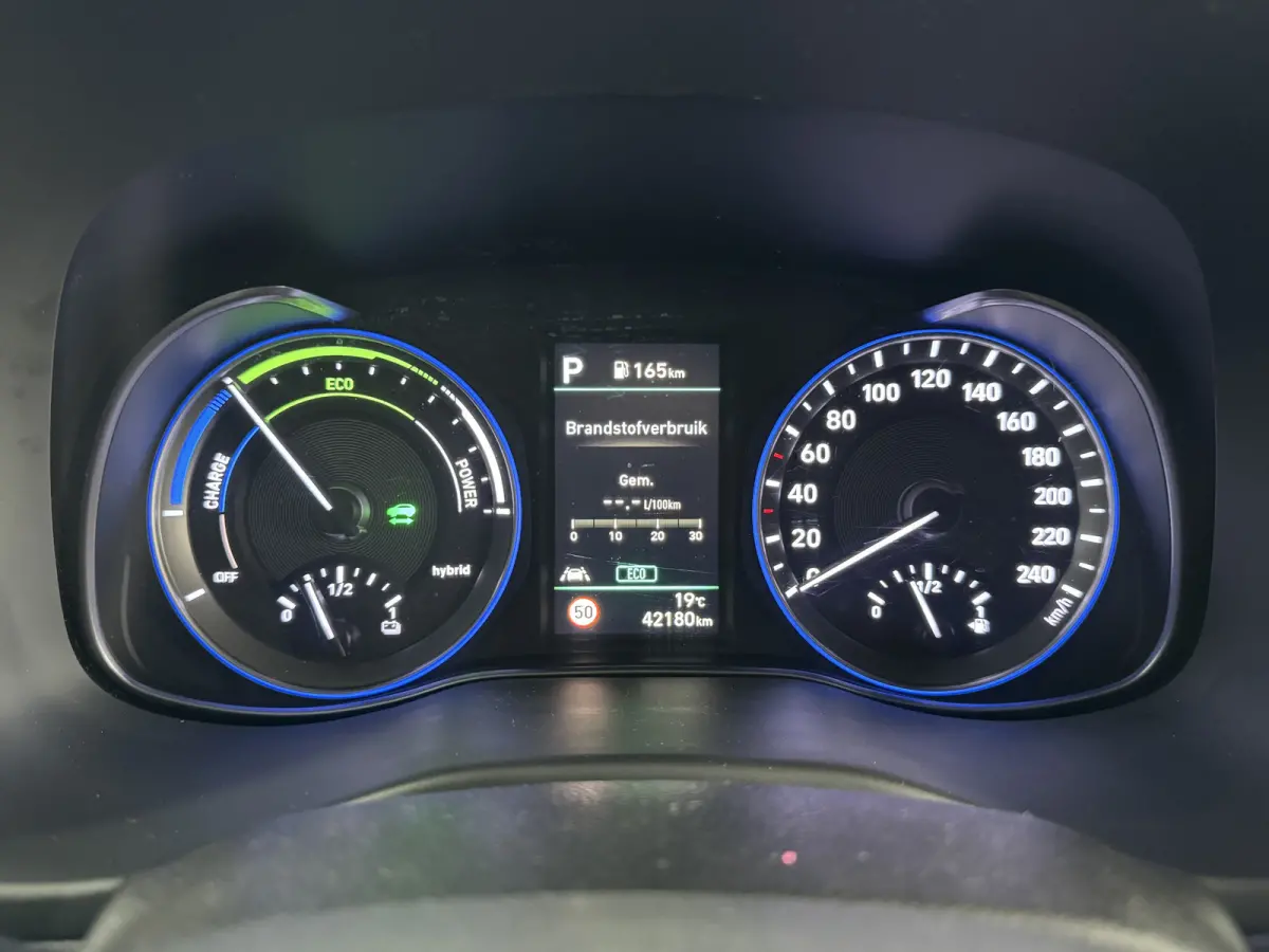 1.6 GDI HEV Premium HUD Keyless Trekhaak Leder Carplay