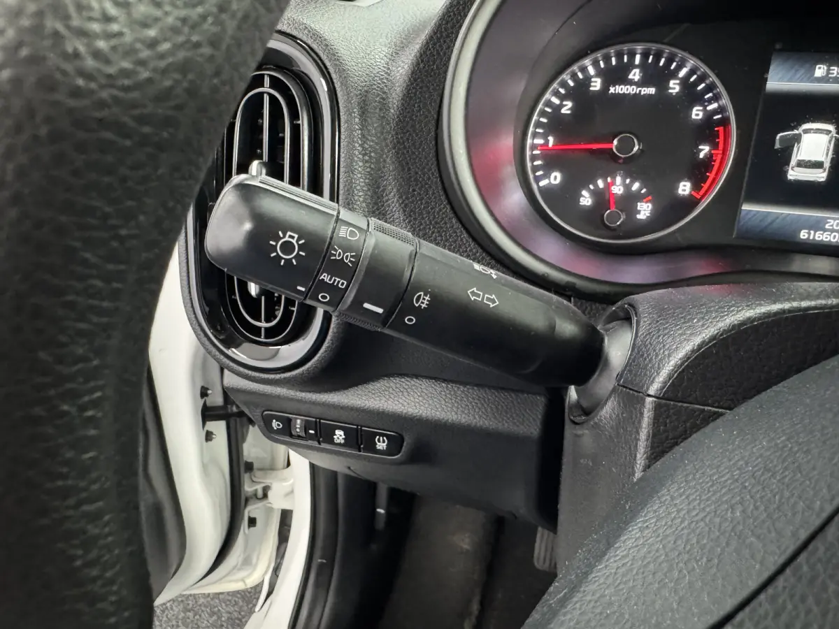 1.0 DPi ComfortLine Airco Cruise