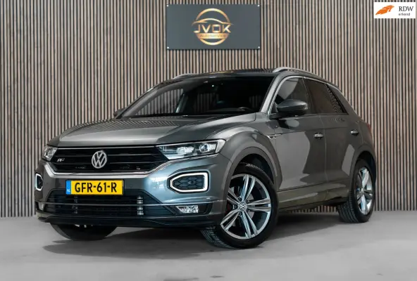 2.0 TSI 4Motion DSG R-Line Pano Navi Camera