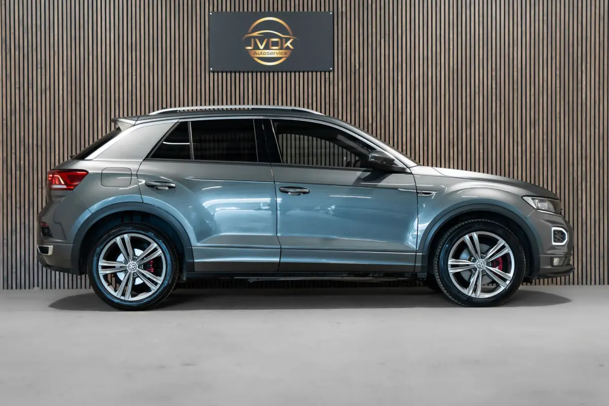 2.0 TSI 4Motion DSG R-Line Pano Navi Camera