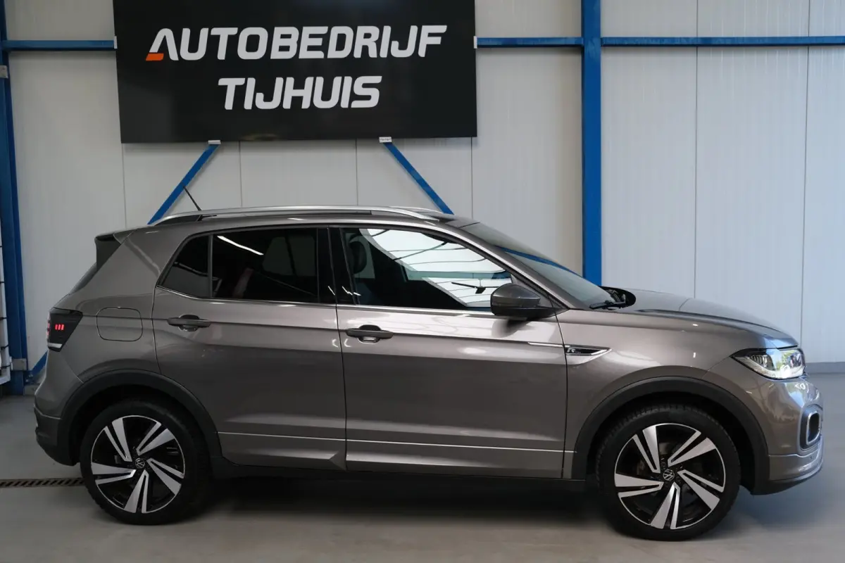 1.0 TSI Style Business 2x R-Line Automaat - Airco, Cruise, Virtueel display, Camera, Carplay, Trekhaak.