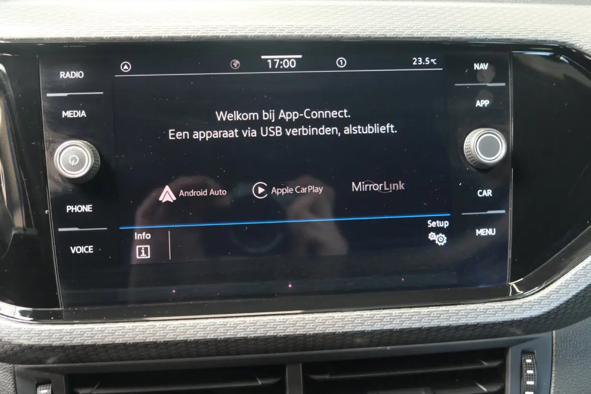 1.0 TSI Style Business 2x R-Line Automaat - Airco, Cruise, Virtueel display, Camera, Carplay, Trekhaak.