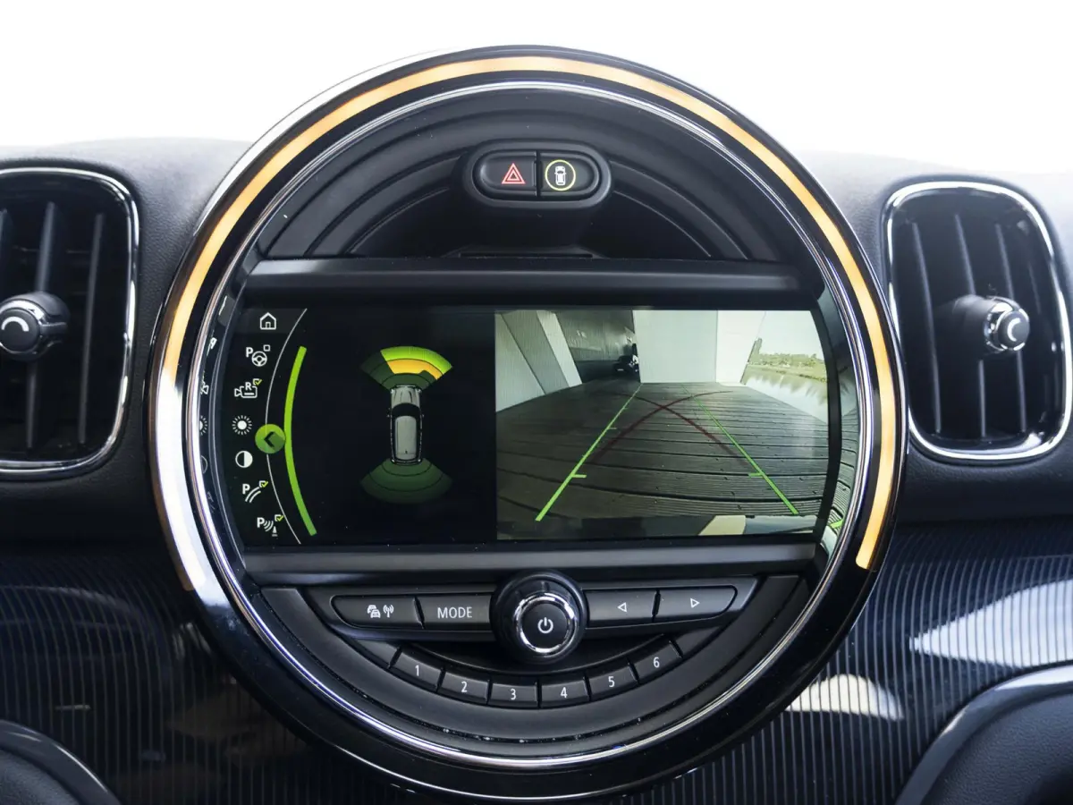 Cooper SE ALL4 Chili SoH 96% | Achteruitrijcamera | Elektrische achterklep | Glazen panoramadak | Active Cruise Control | Stoelverwarming |