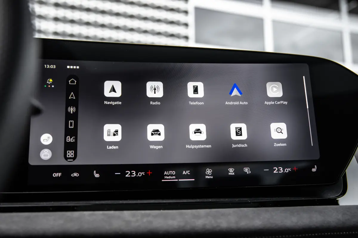 S edition | Adaptive air suspension | Adaptive cruise control | Audi sound system