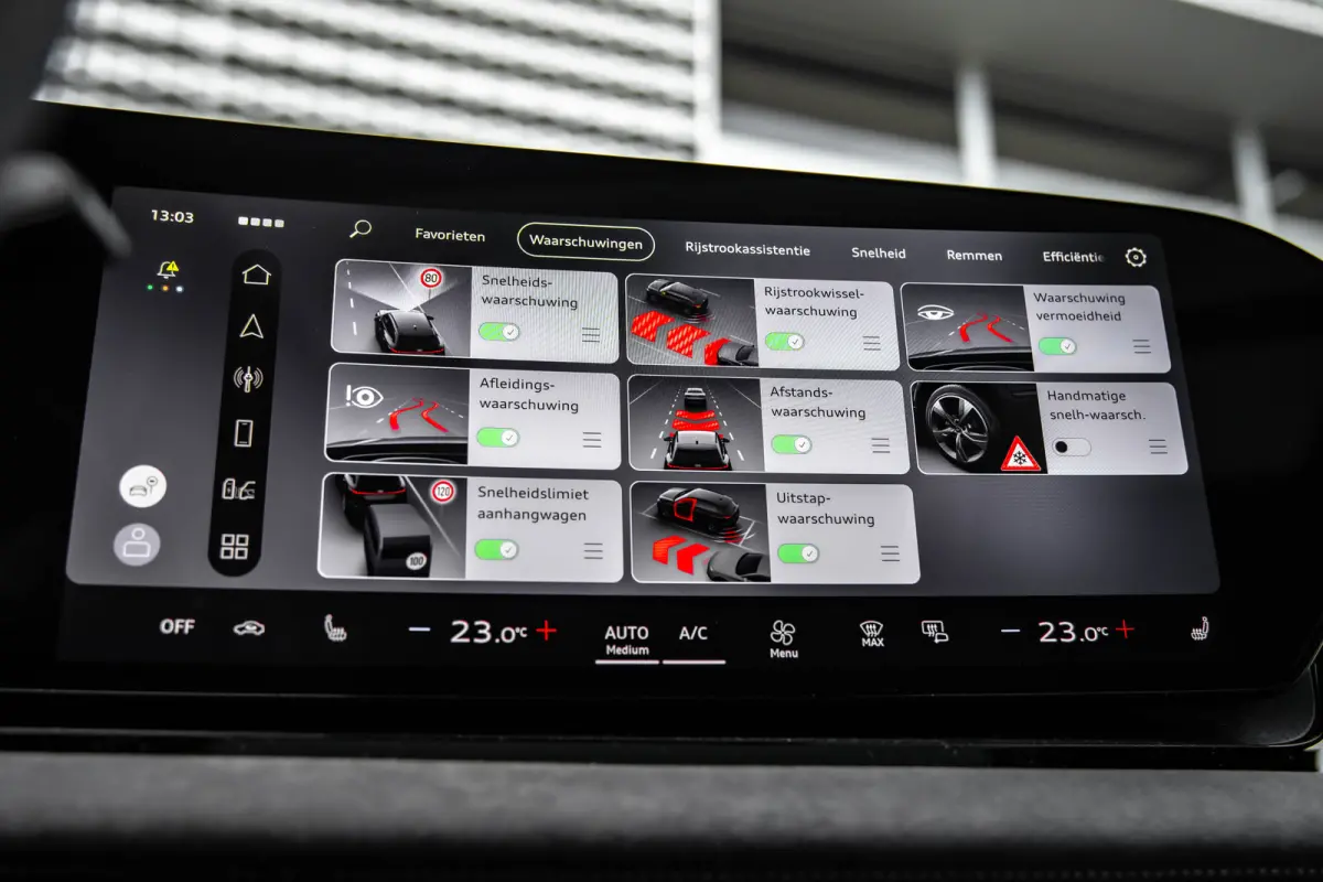 S edition | Adaptive air suspension | Adaptive cruise control | Audi sound system