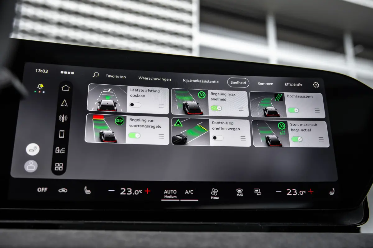S edition | Adaptive air suspension | Adaptive cruise control | Audi sound system