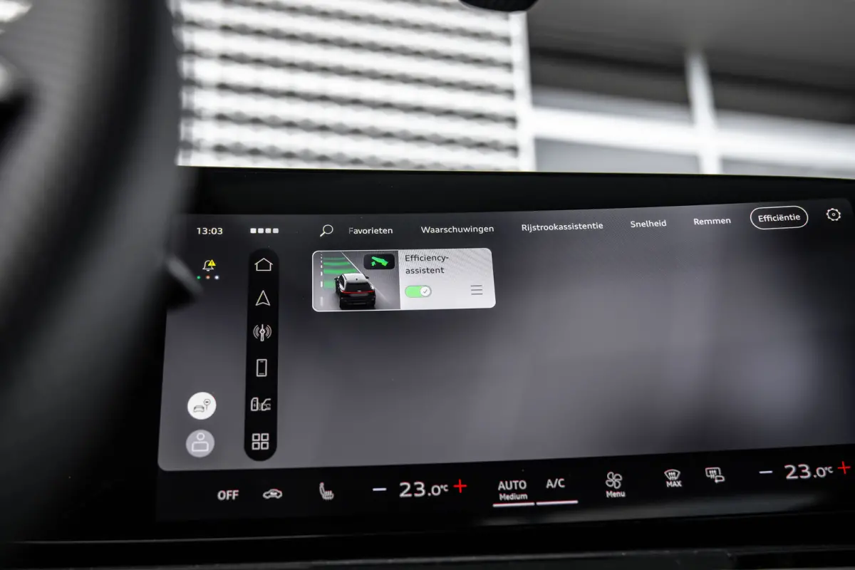 S edition | Adaptive air suspension | Adaptive cruise control | Audi sound system