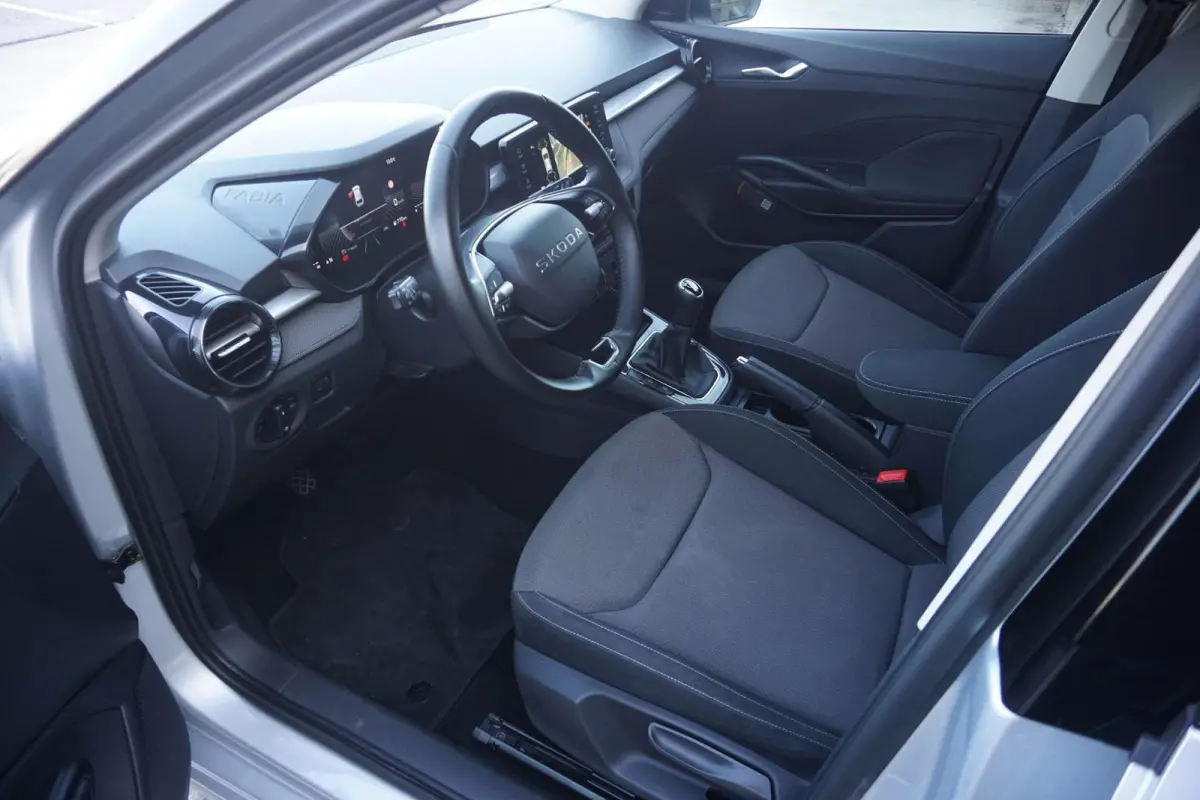 1.0 TSI 95pk Business Edition | Cruise Control | Stoelverwarming | Smart Link