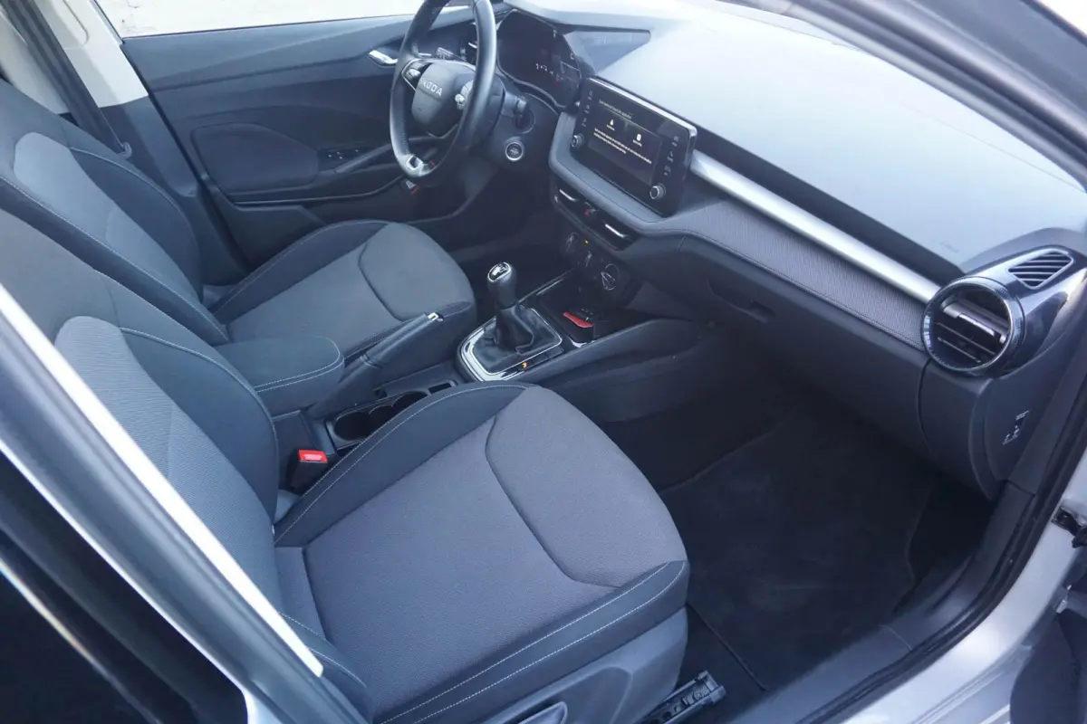 1.0 TSI 95pk Business Edition | Cruise Control | Stoelverwarming | Smart Link