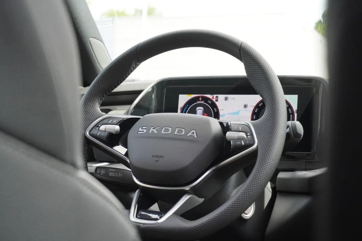 1.5 TSI 204pk PHEV Sportline Business | Panoramadak | 20" Velgen