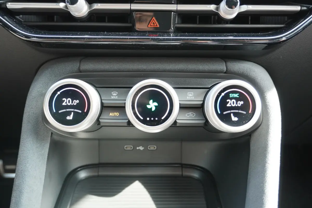 1.5 TSI 204pk PHEV Sportline Business | Panoramadak | 20" Velgen