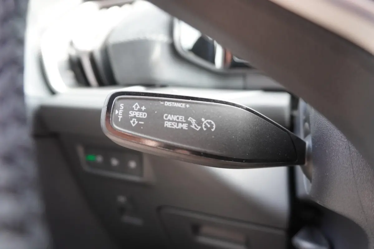 1.5 TSI 204pk PHEV Sportline Business | Panoramadak | 20" Velgen