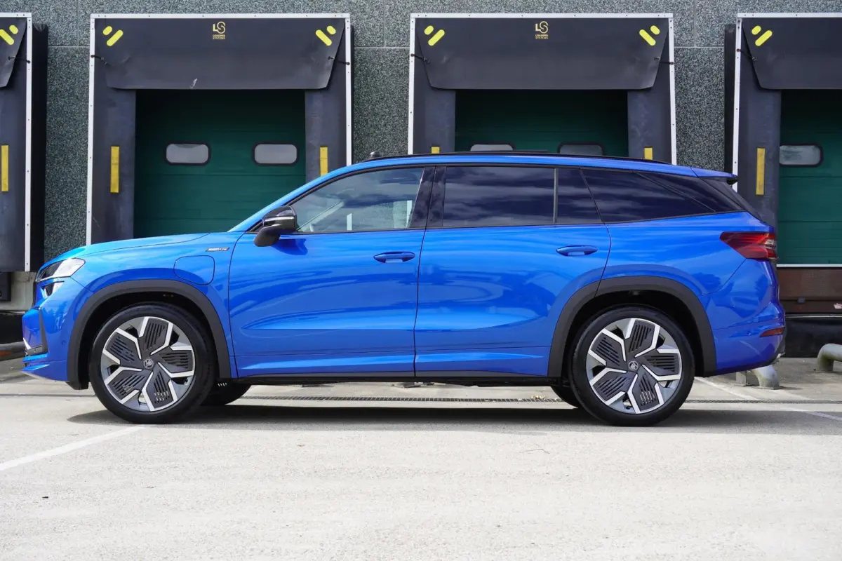 1.5 TSI 204pk PHEV Sportline Business | Panoramadak | 20" Velgen