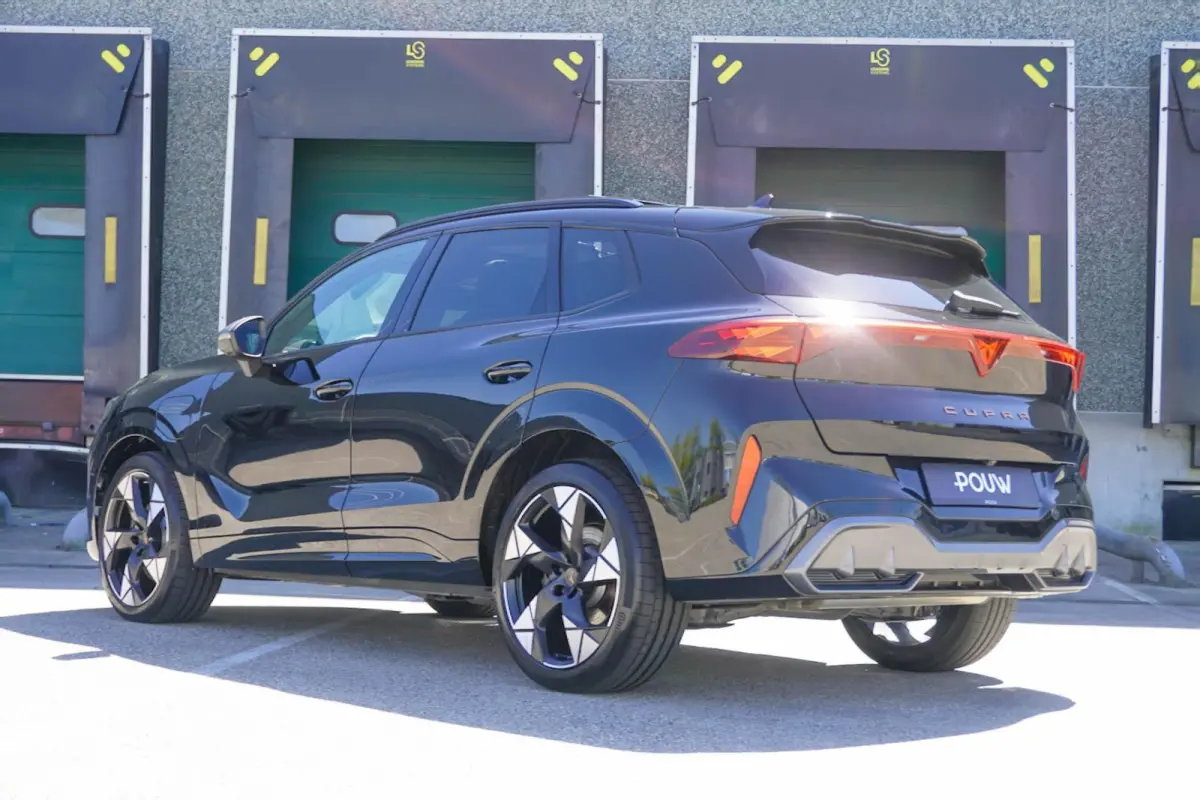 1.5 TSI e-Hybrid 272pk VZ Performance | Panoramadak | Trekhaak | Sennheiser | HUD | 360* Camera