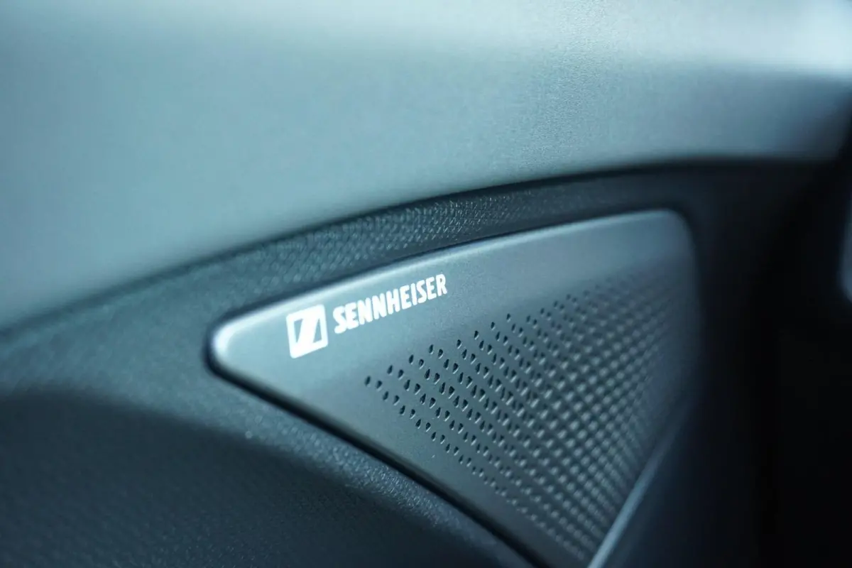 1.5 TSI e-Hybrid 272pk VZ Performance | Panoramadak | Trekhaak | Sennheiser | HUD | 360* Camera