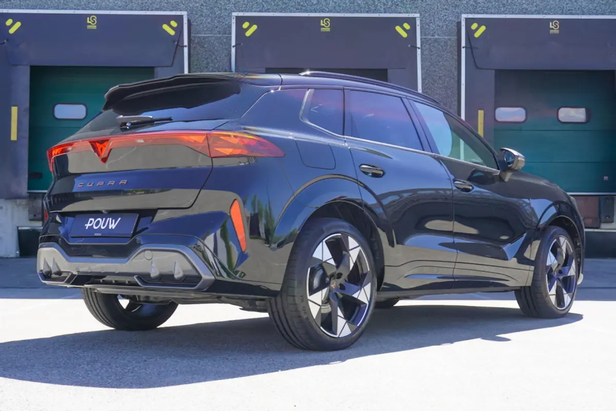 1.5 TSI e-Hybrid 272pk VZ Performance | Panoramadak | Trekhaak | Sennheiser | HUD | 360* Camera