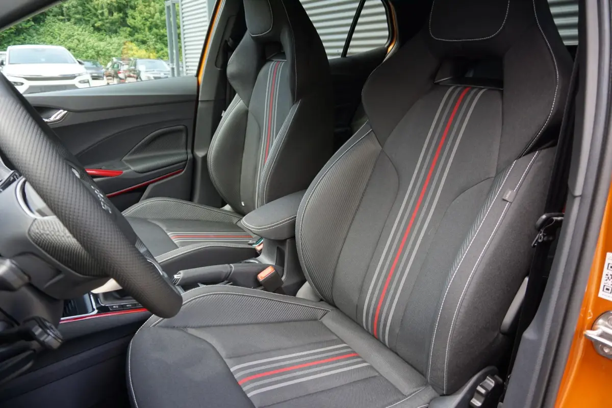 1.0 TSI 115pk DSG Monte Carlo | Navigatie | Adaptive Cruise | Stoelverwarming