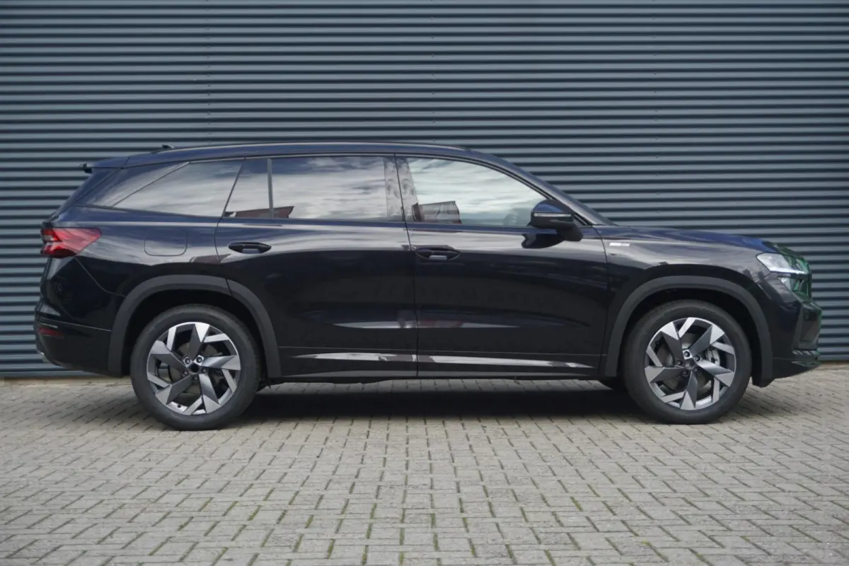 1.5 TSI 150pk DSG MHEV Sportline Business 7p | Trekhaak Pakket | Comfort Pakket