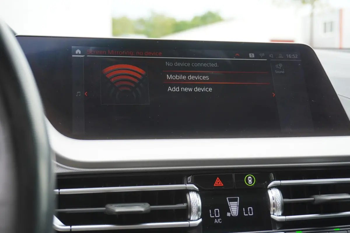 218i 136pk AUT Business Edition | Panoramadak | Adaptive Cruise | Apple CarPlay/ Android Auto | Grootlicht Assistent