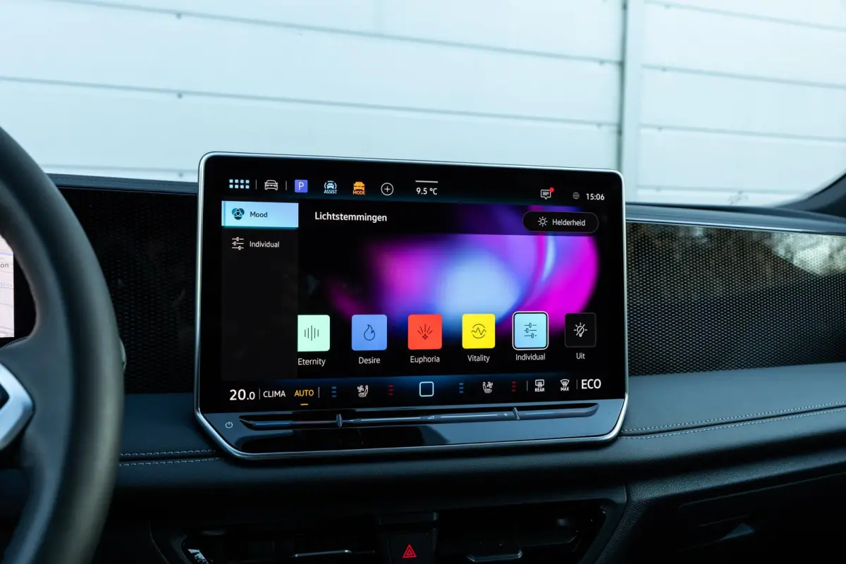 1.5 eHybrid 204pk DSG Life Edition | Interieur Style Pakket | Massage | 360 Camera