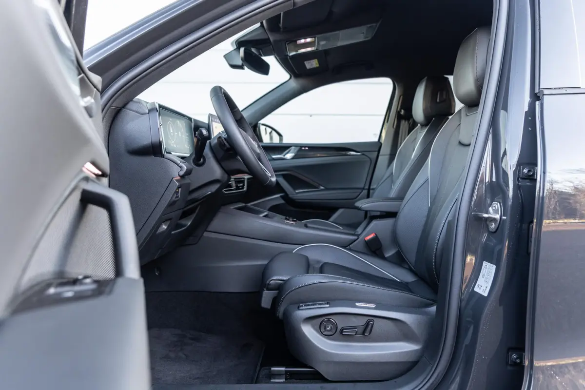 1.5 eHybrid 204pk DSG Life Edition | Interieur Style Pakket | Massage | 360 Camera