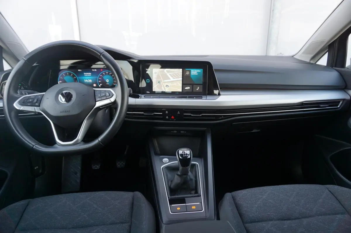 1.0 TSI 110pk Life | Navigatie | Apple Carplay & Android Auto | Navigatie |