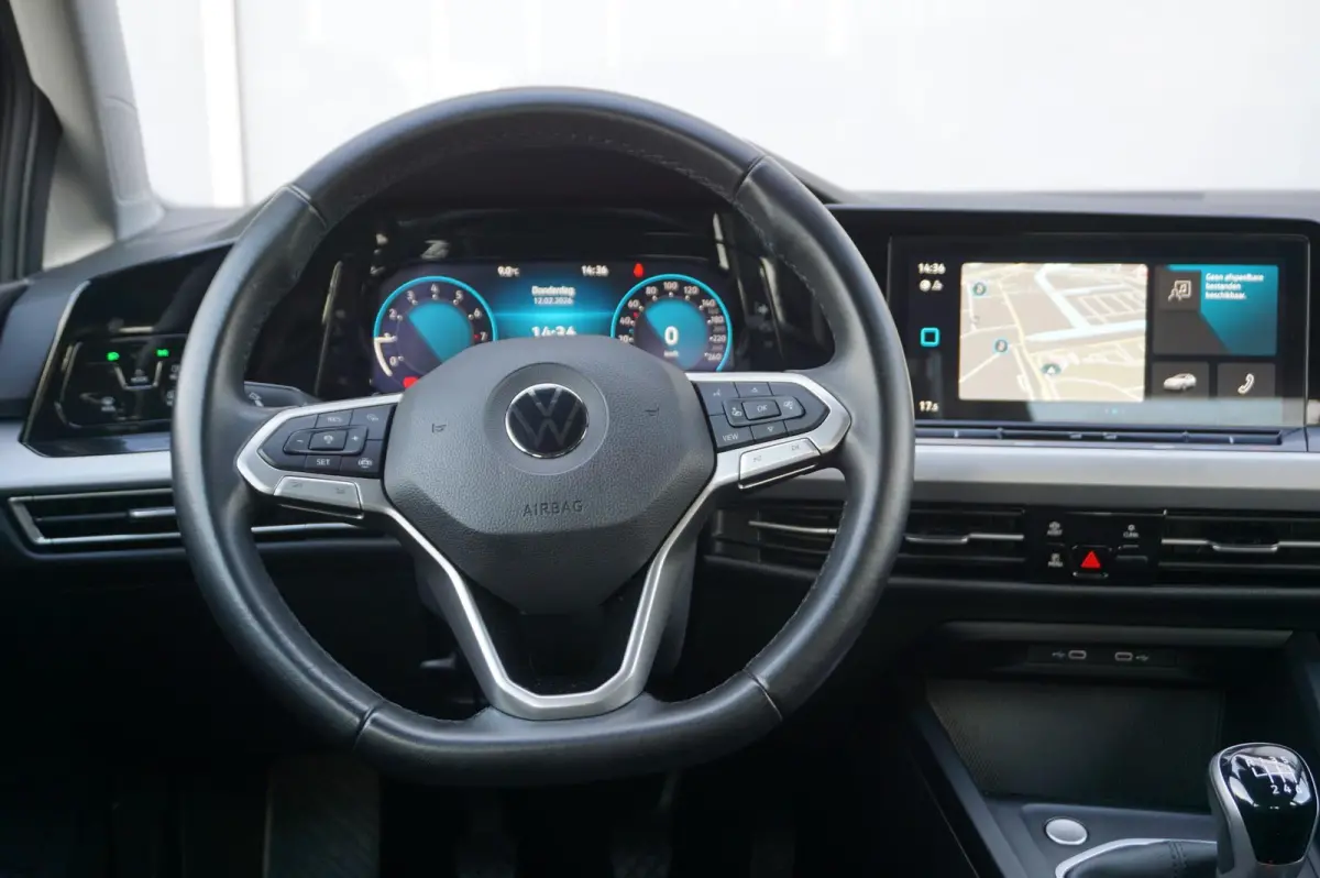 1.0 TSI 110pk Life | Navigatie | Apple Carplay & Android Auto | Navigatie |